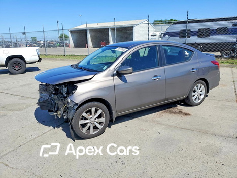 Nissan Versa 2015 - Image 1 of 14