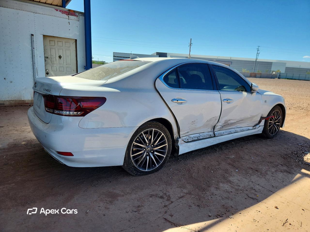 Lexus LS 2015