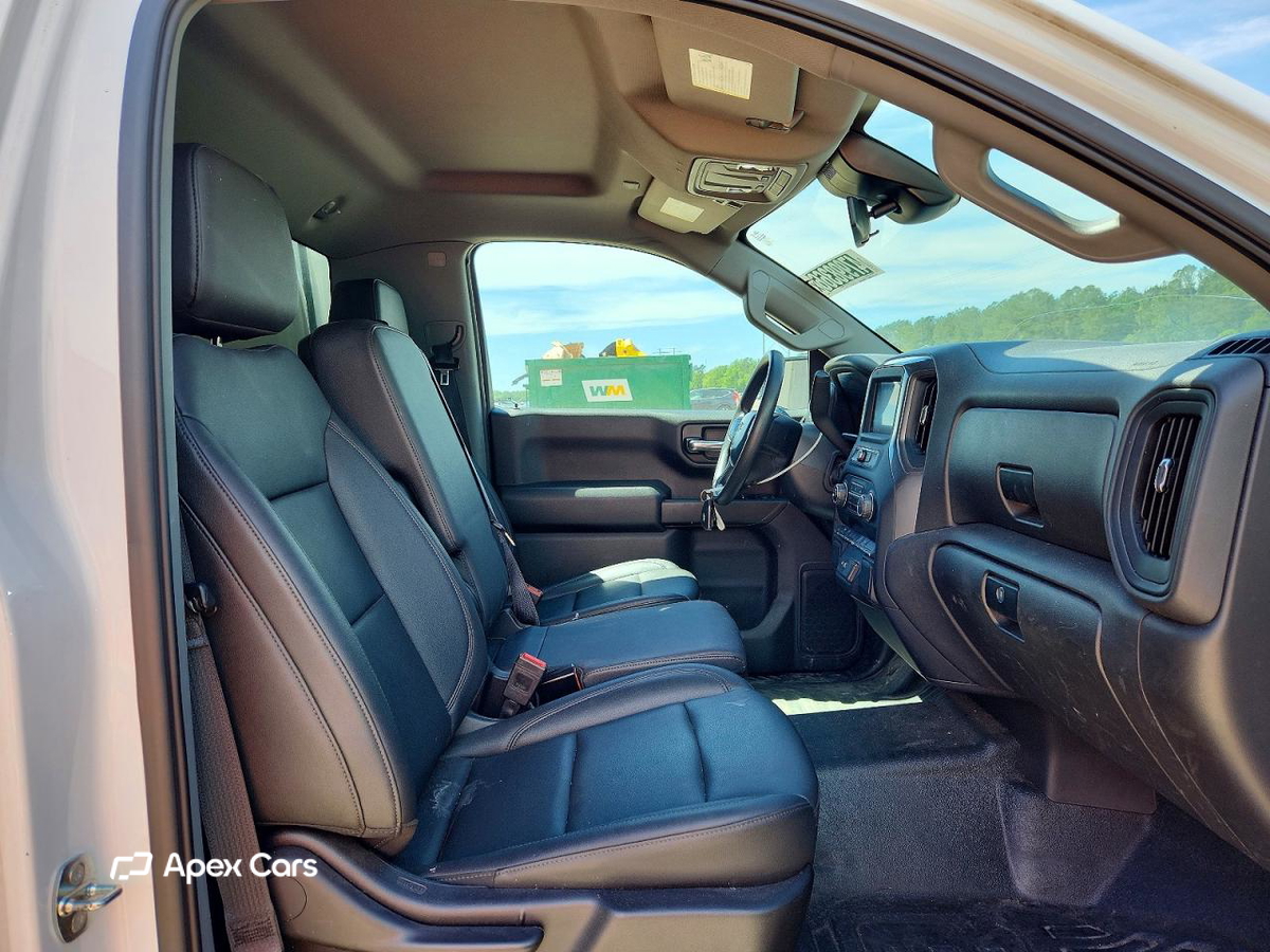 Chevrolet Silverado 2023
