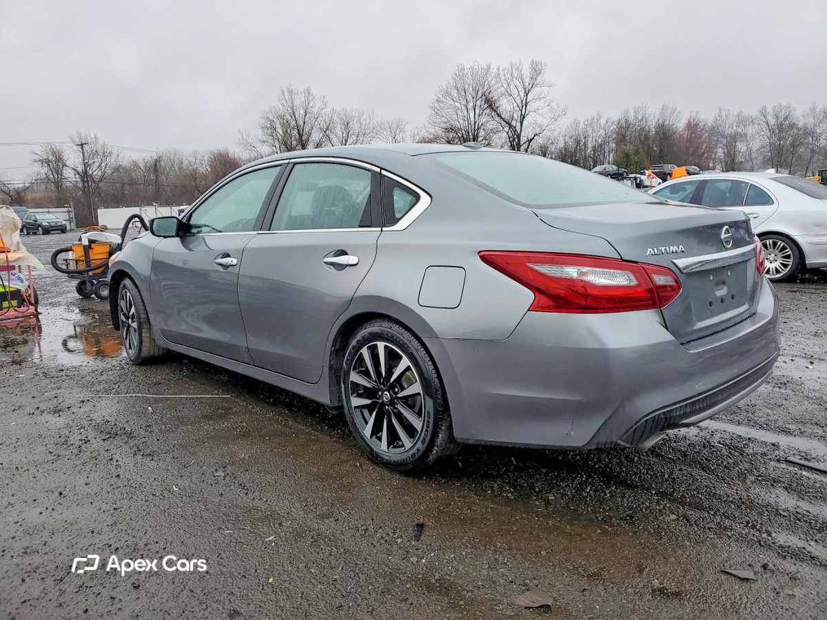 Nissan Altima 2018