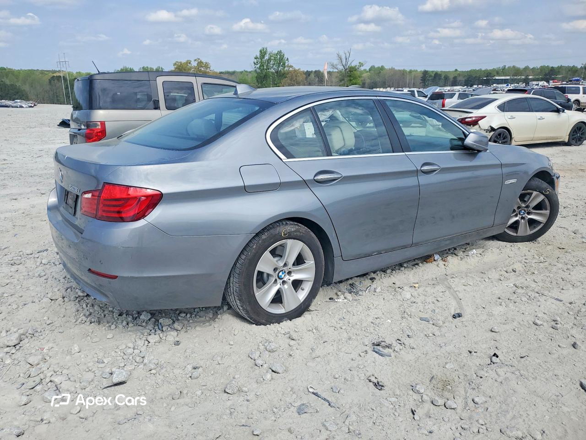 BMW Series 5 2011