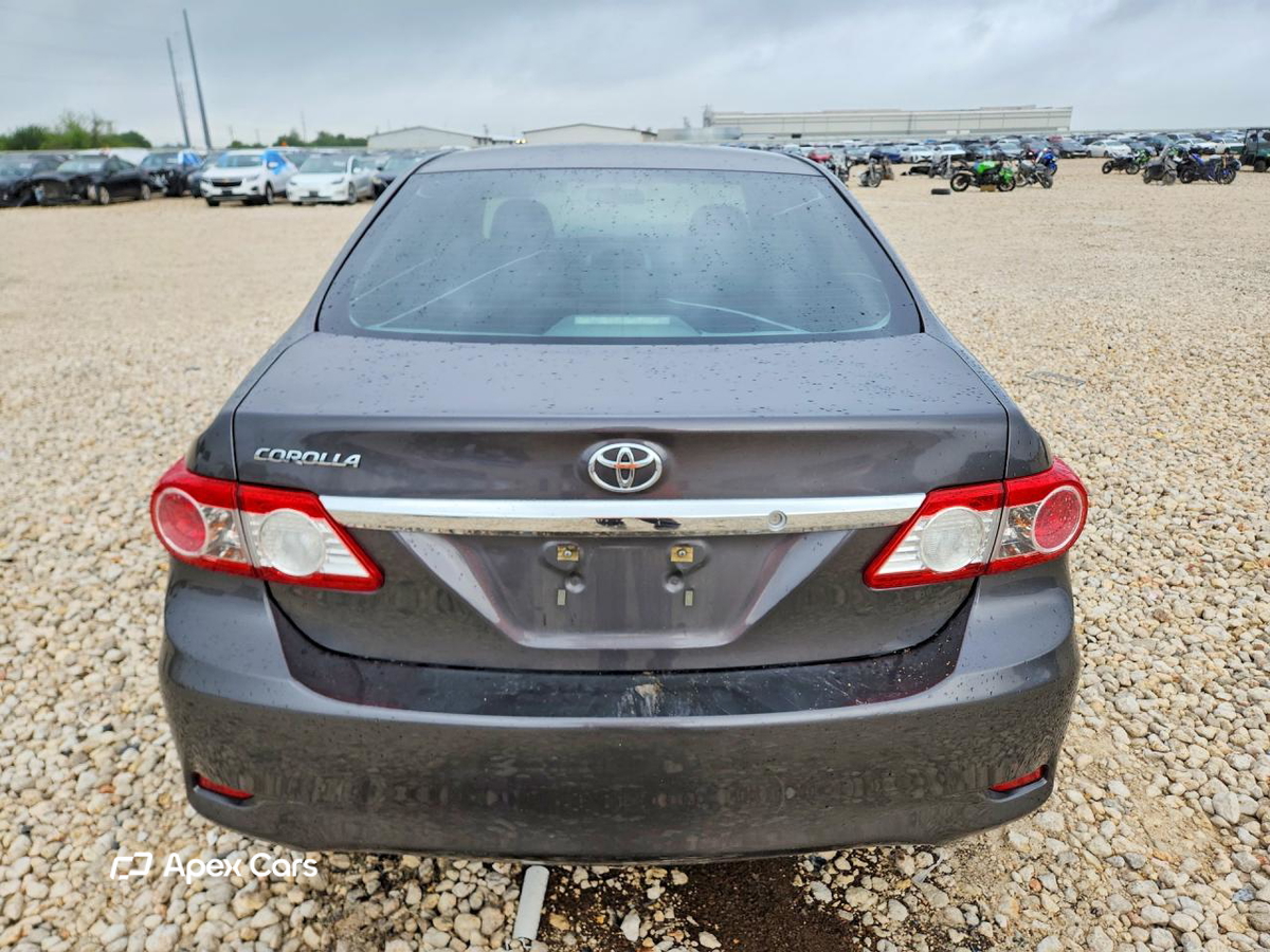 Toyota Corolla 2013