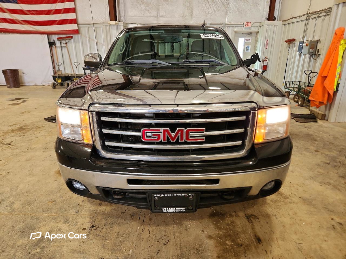 GMC Sierra 2013