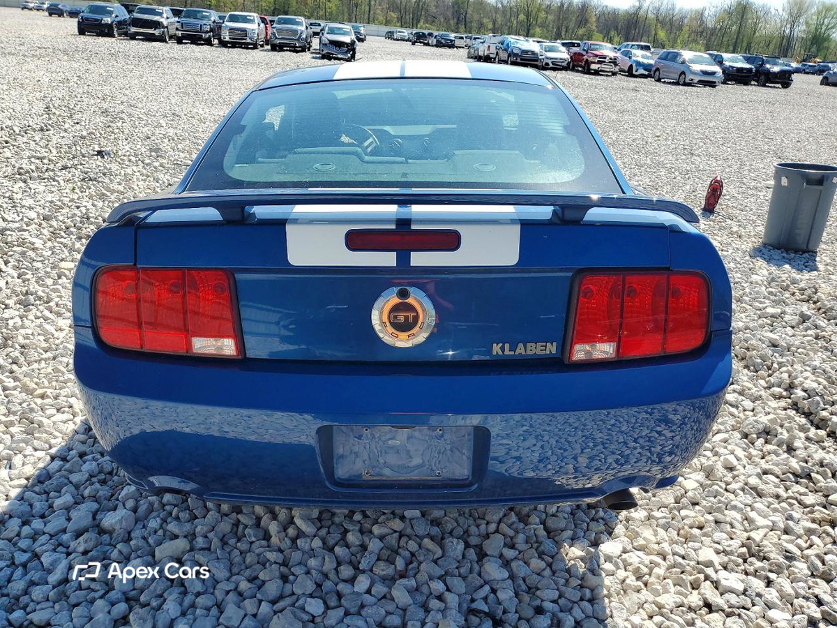 Ford Mustang 2009