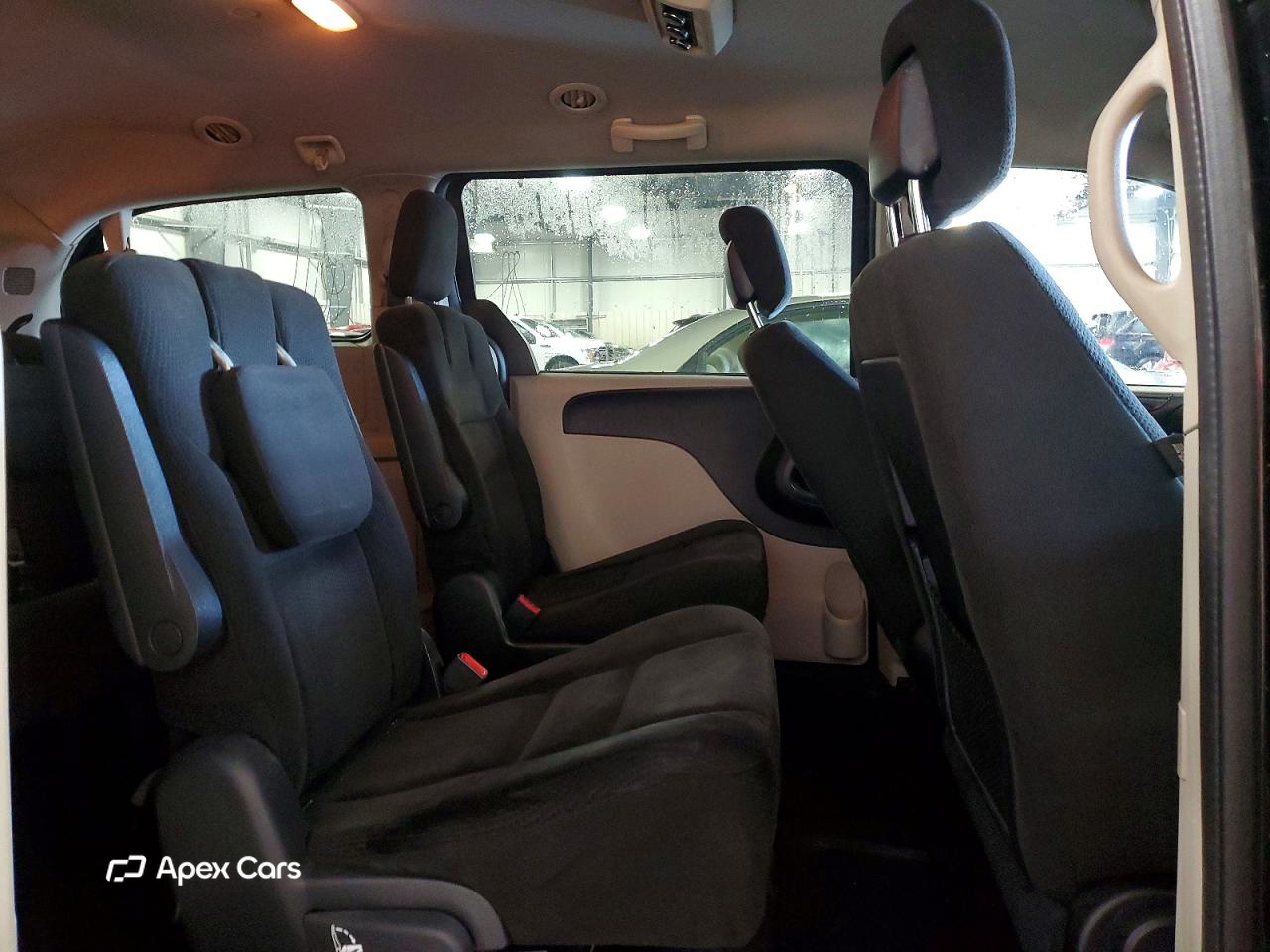 Dodge Caravan 2016