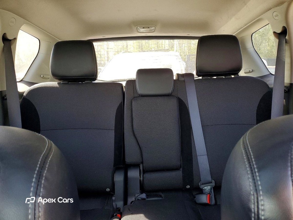 Mitsubishi Outlander 2012