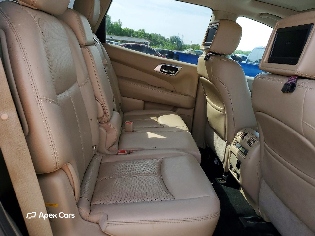 Nissan Pathfinder 2016
