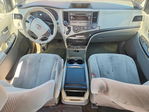 Toyota Sienna 2011