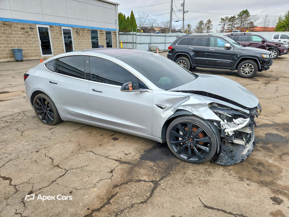 Tesla Model 3 2018