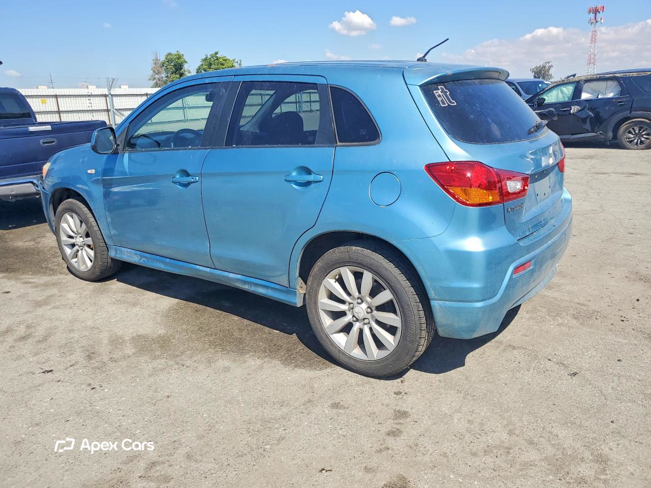 Mitsubishi Outlander 2011