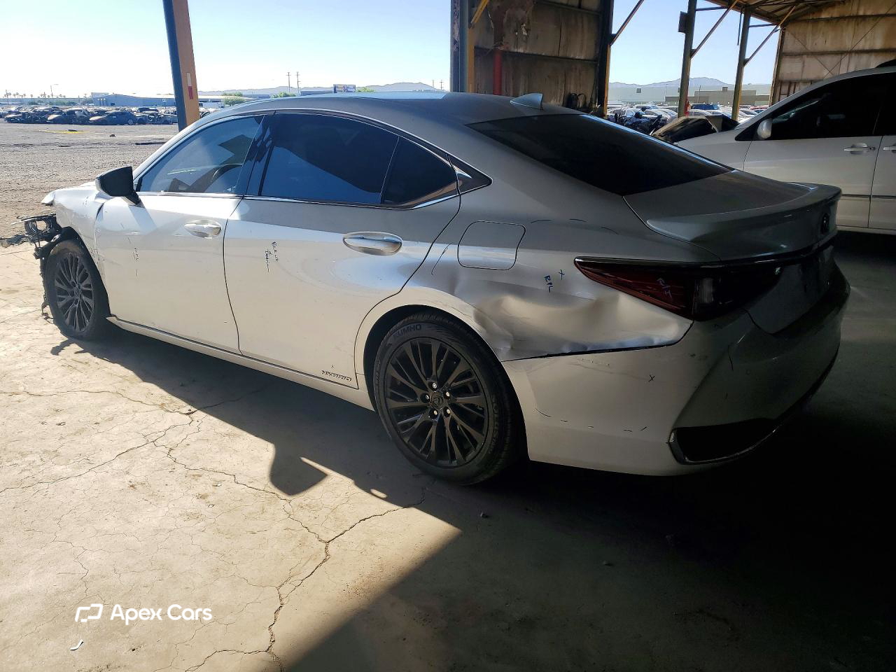 Lexus ES 2020