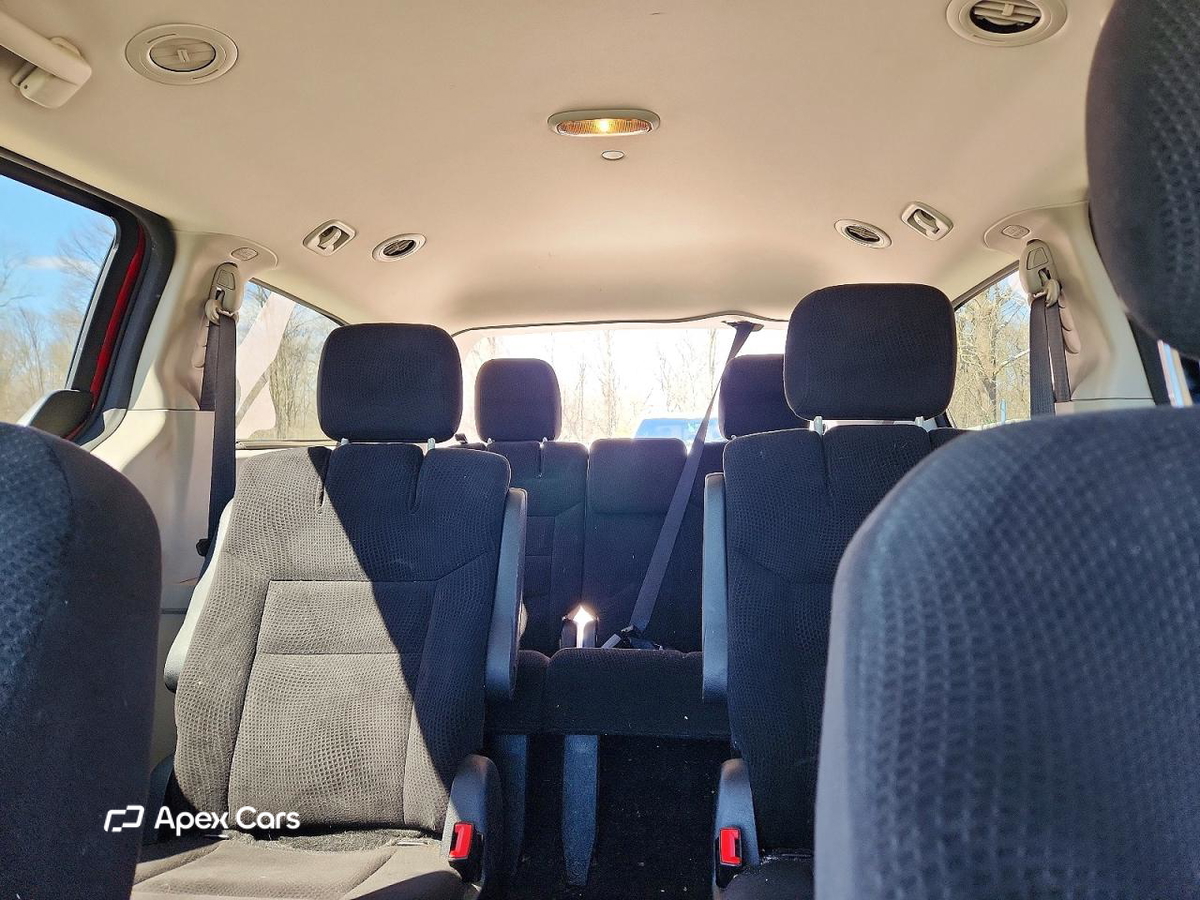 Dodge Caravan 2014