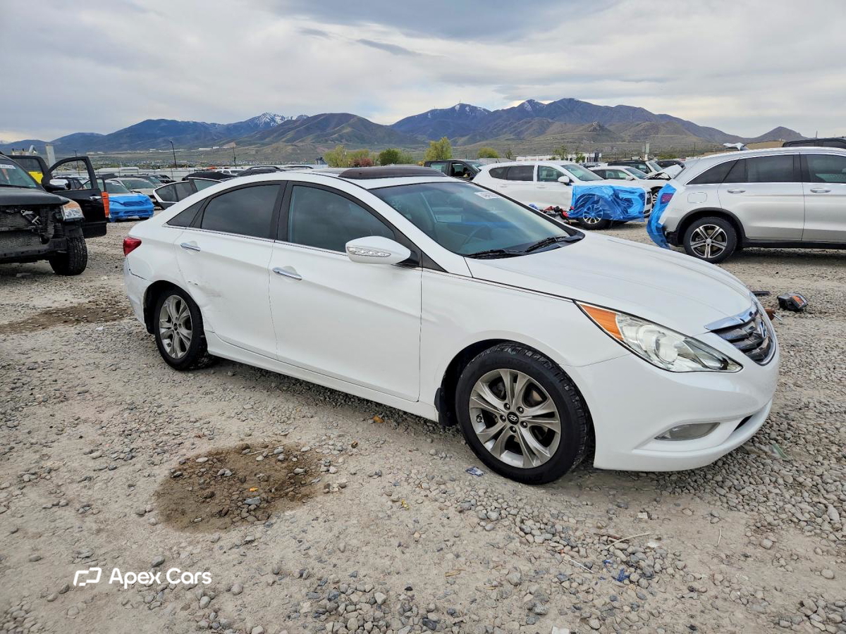 Hyundai Sonata 2013