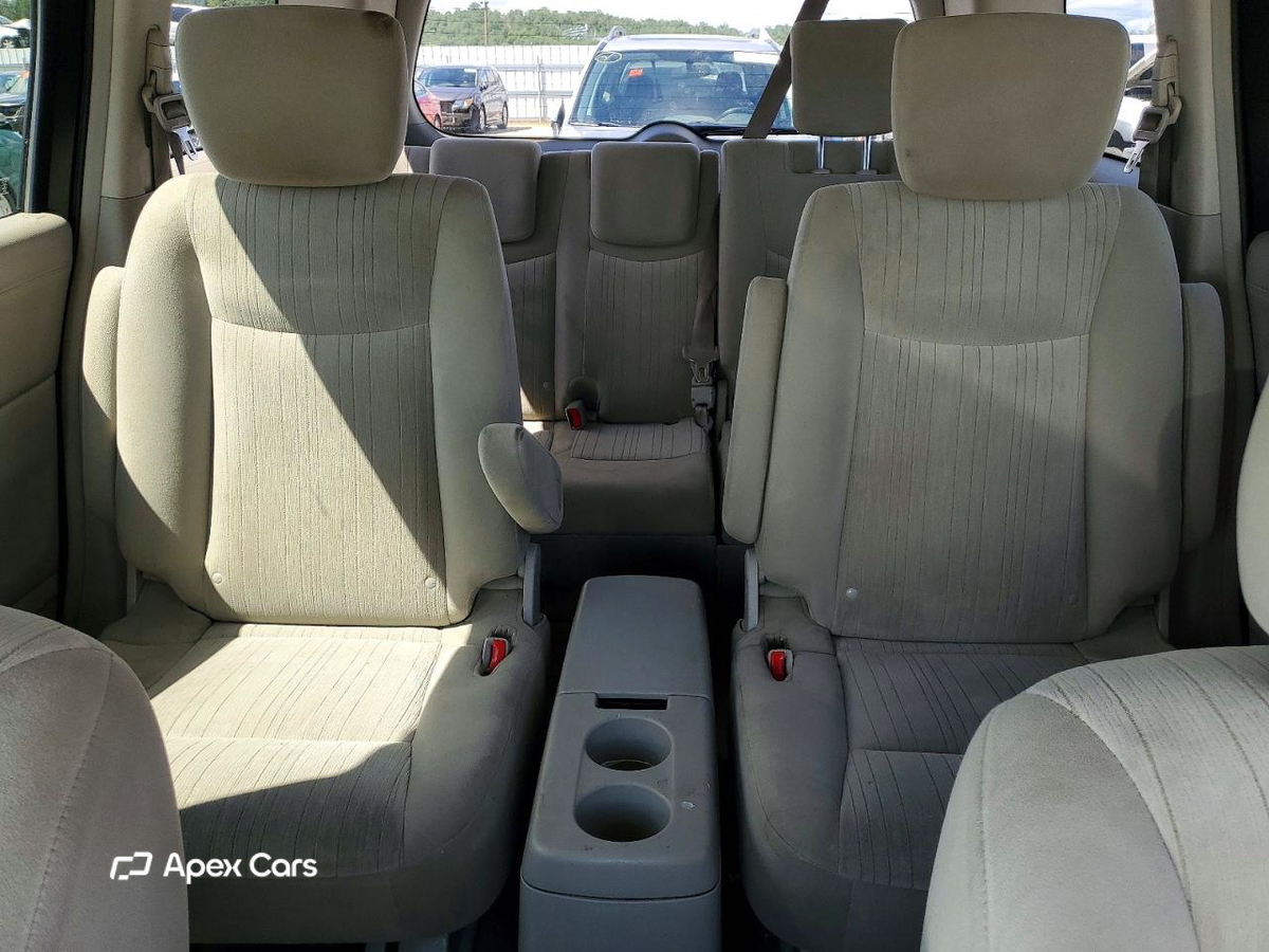 Nissan Quest 2012