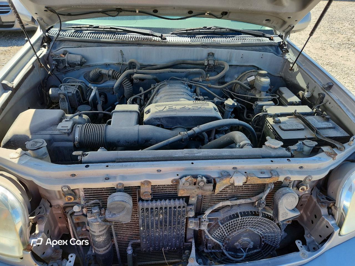 Toyota Sequoia 2003