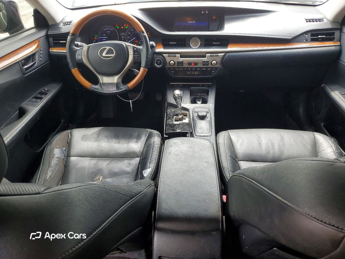 Lexus ES 2015