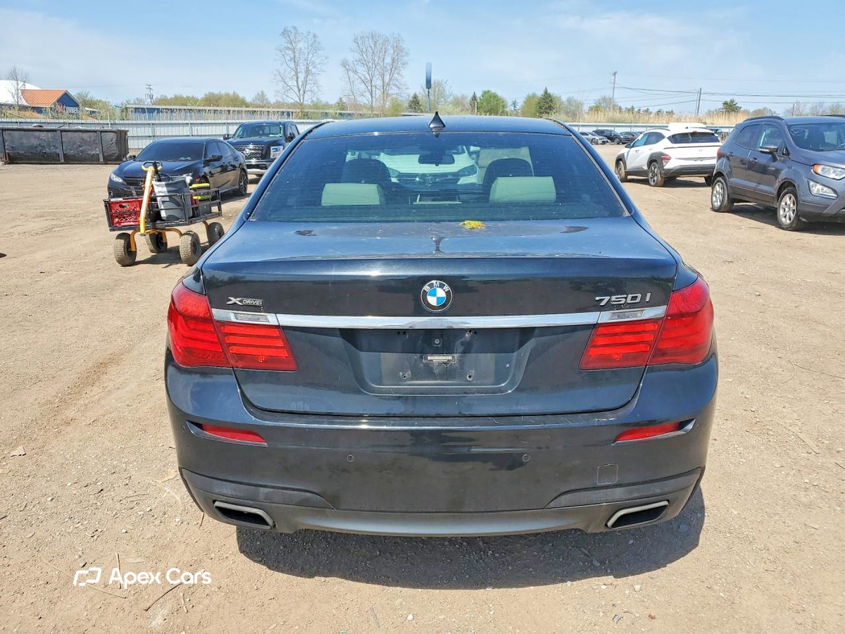 BMW Series 7 2014
