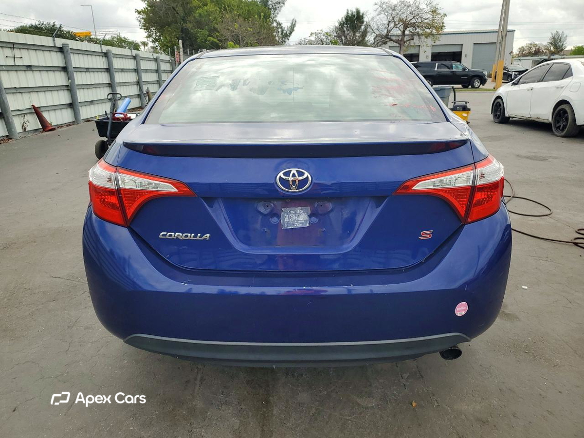 Toyota Corolla 2015
