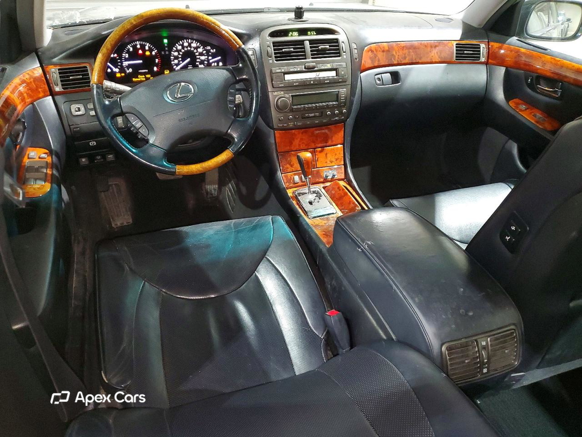 Lexus LS 2005