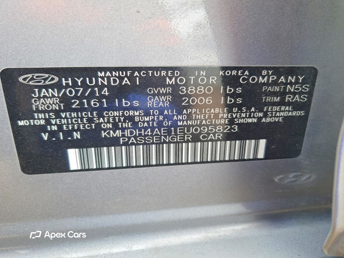 Hyundai Elantra 2014