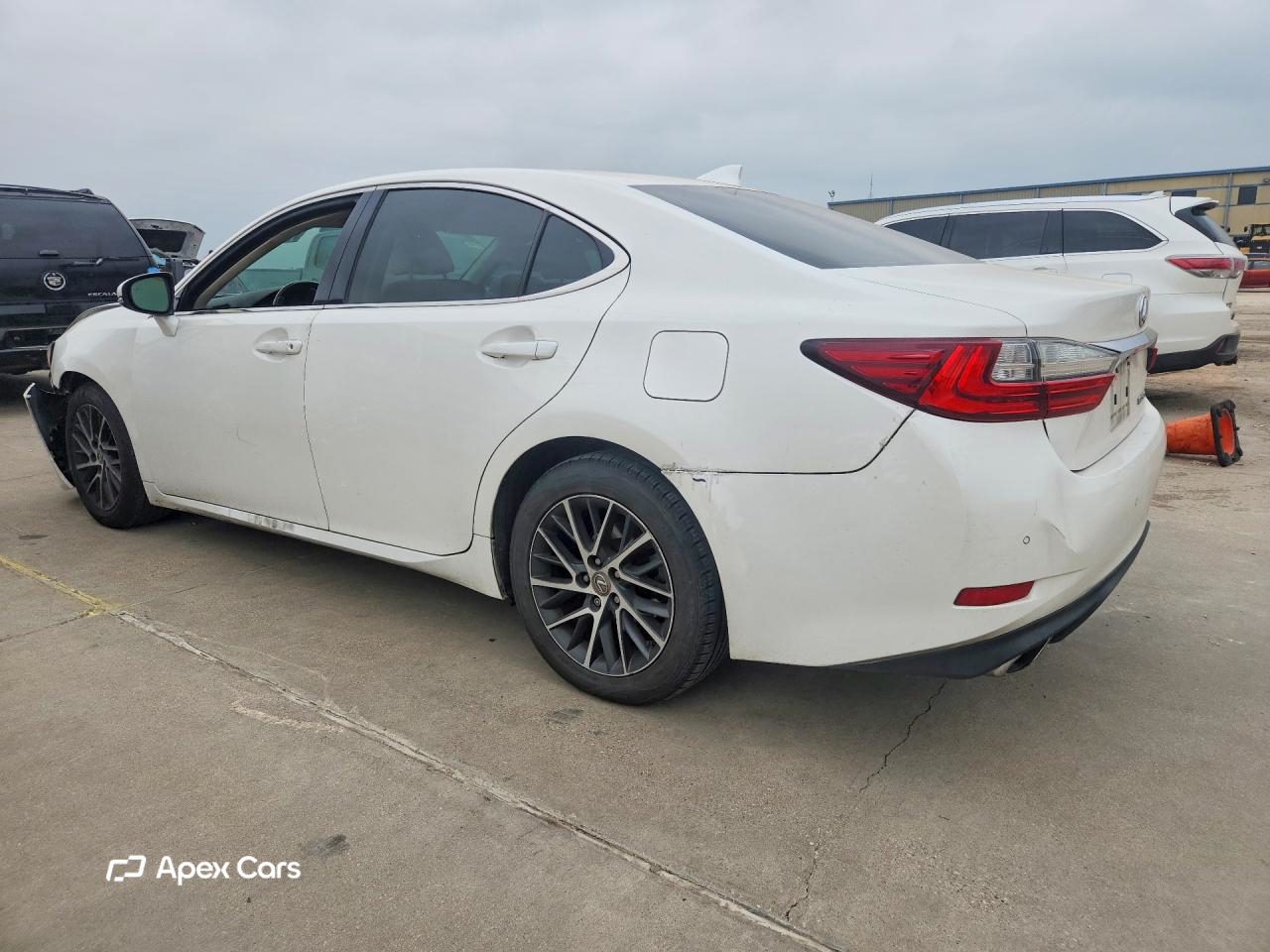 Lexus ES 2017