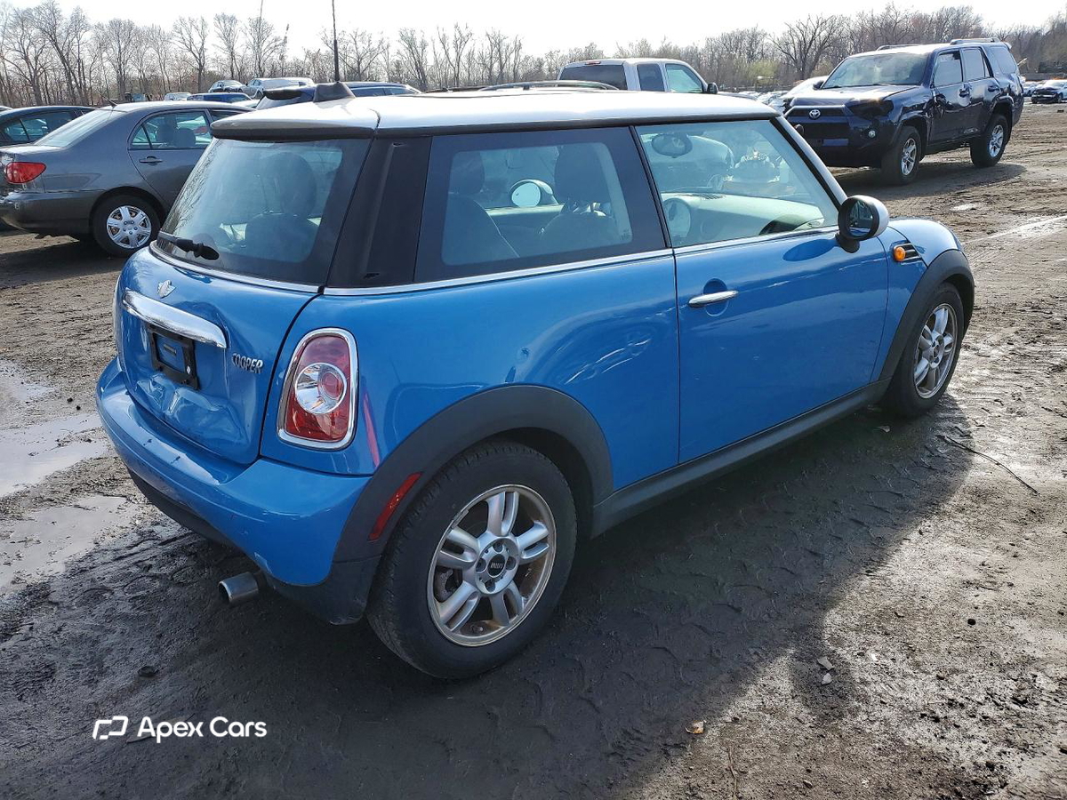 MINI Cooper 2013