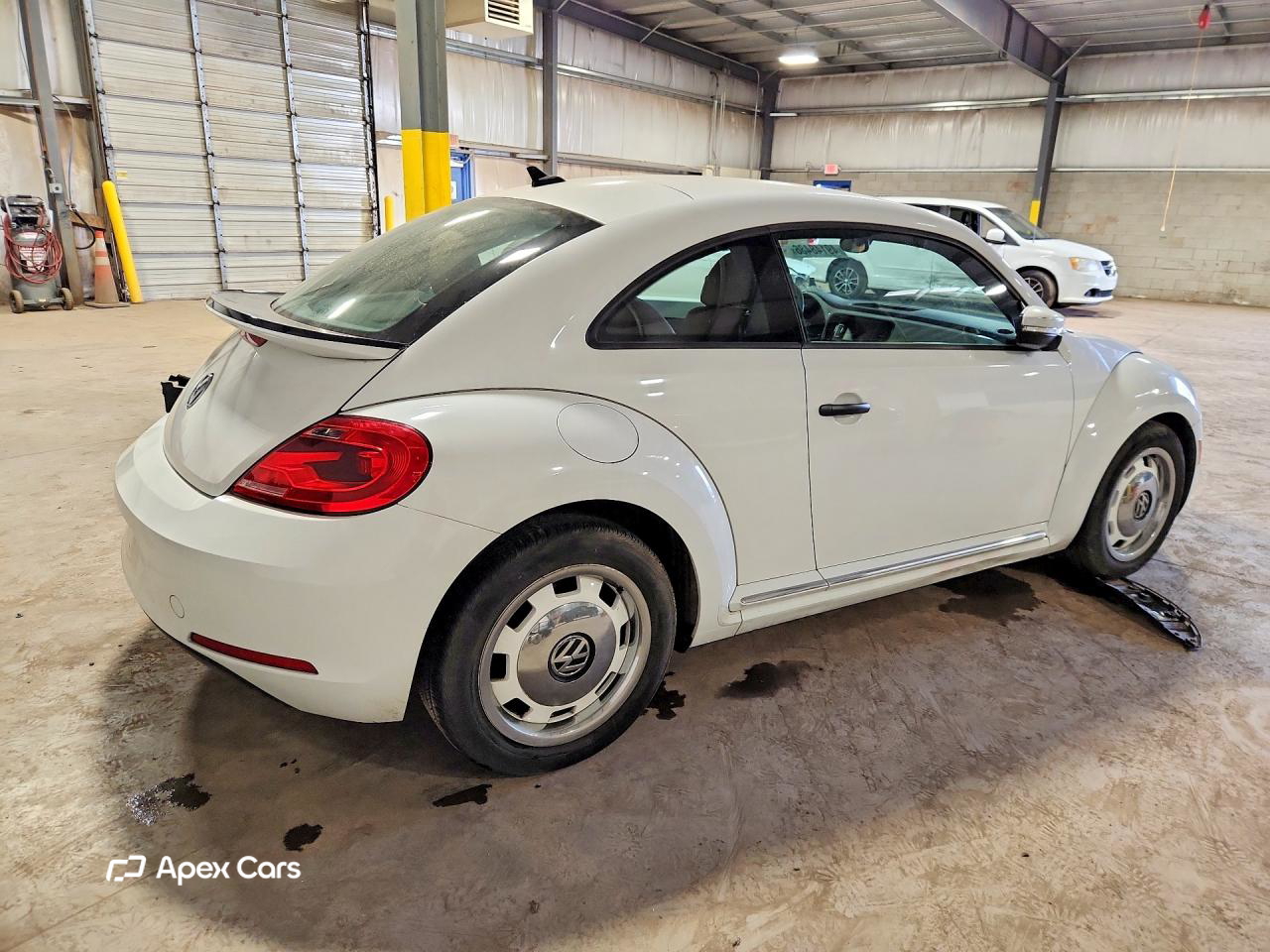 Volkswagen Beetle 2015