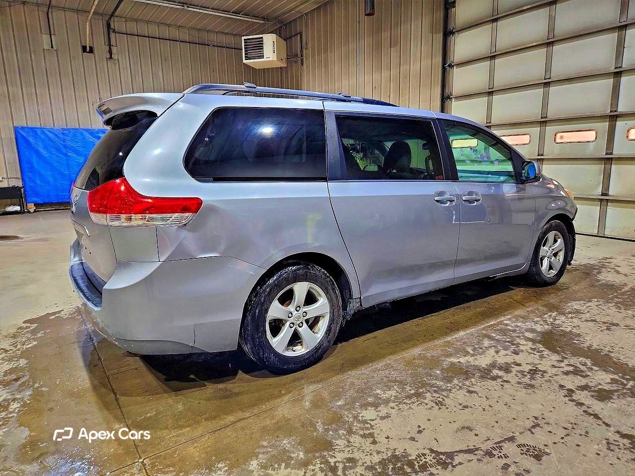 Toyota Sienna 2012