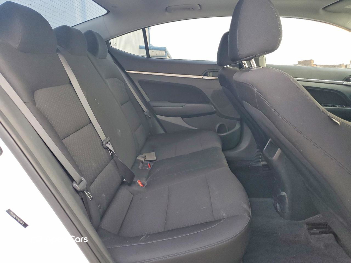 Hyundai Elantra 2020