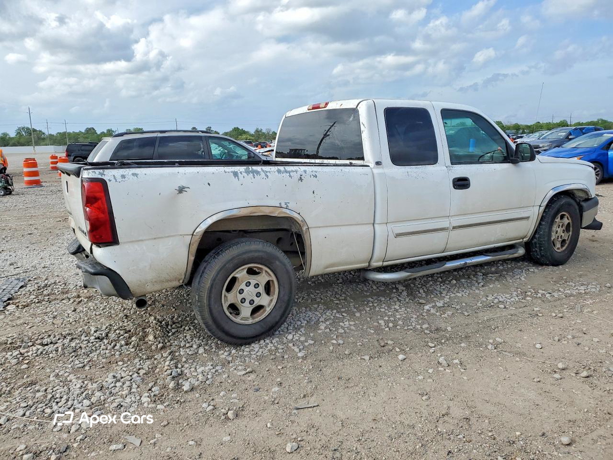 Chevrolet Silverado 2003