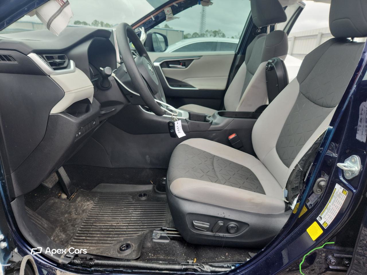 Toyota RAV 4 2025