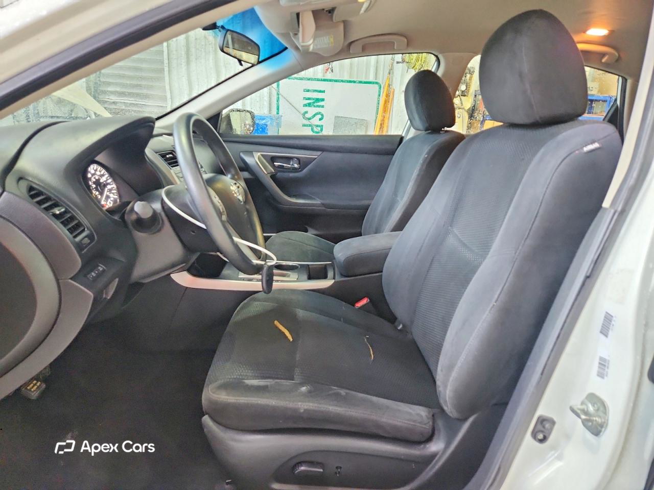 Nissan Altima 2015