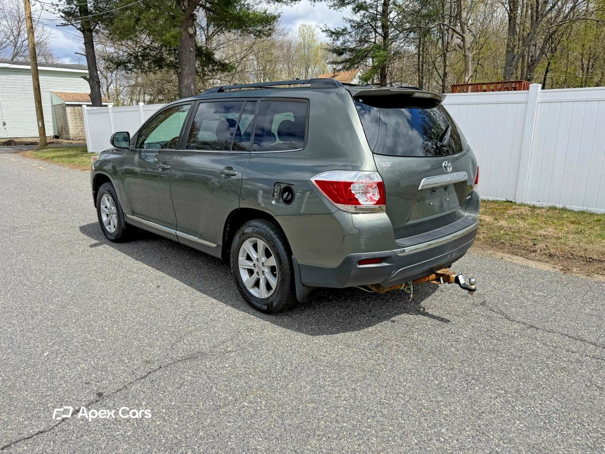 Toyota Highlander 2013