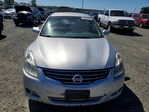 Nissan Altima 2010