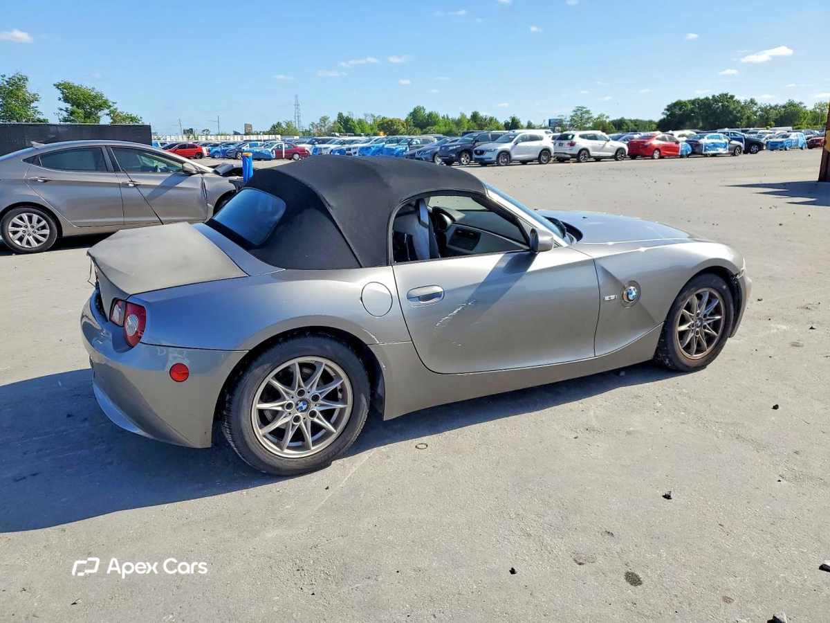 BMW Z4 2005
