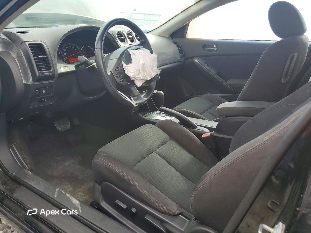 Nissan Altima 2012