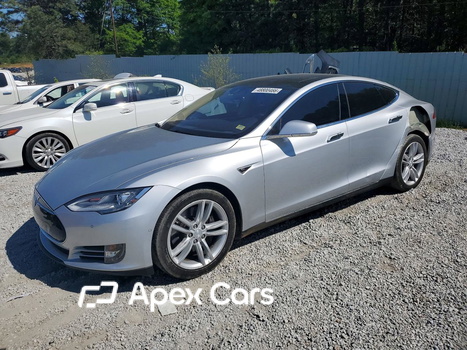 Tesla Model S 2015 - Zdjęcie 1 z 11