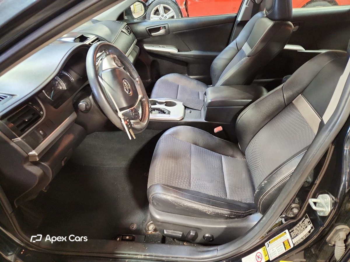 Toyota Camry 2012
