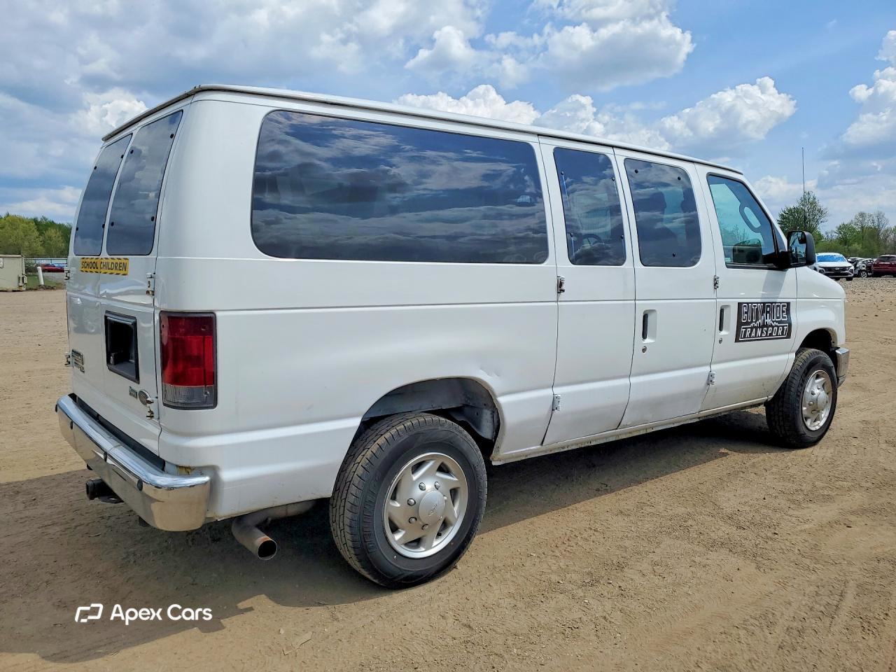 Ford Econoline 2010
