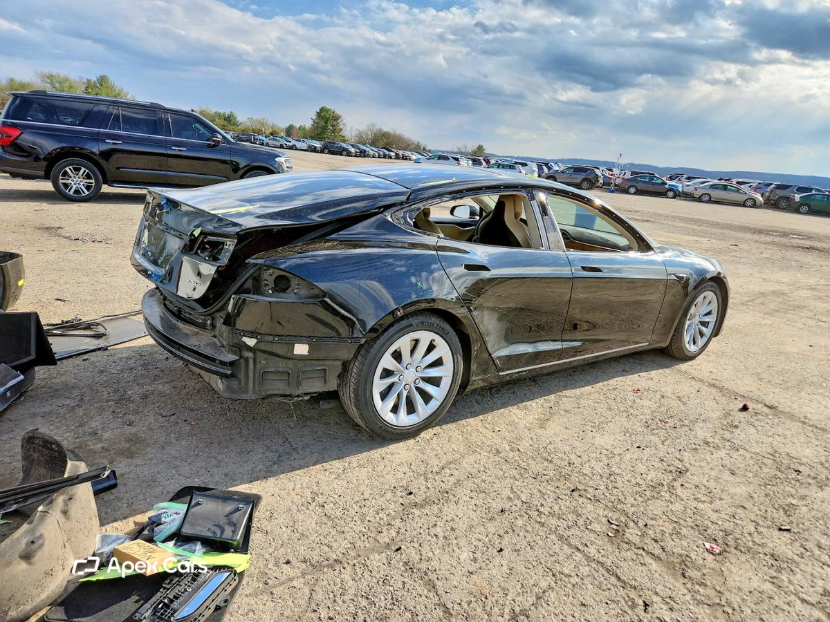 Tesla Model S 2017