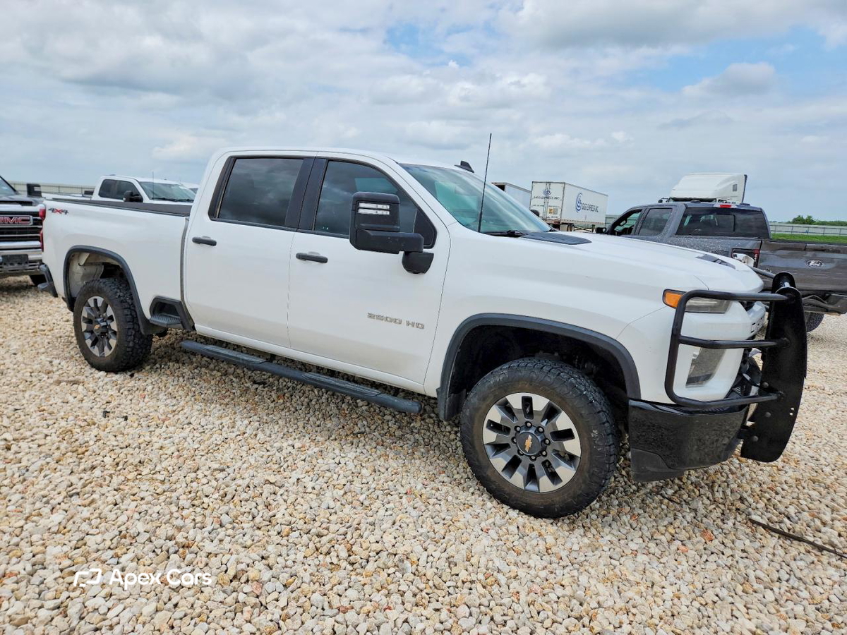 Chevrolet Silverado 2022