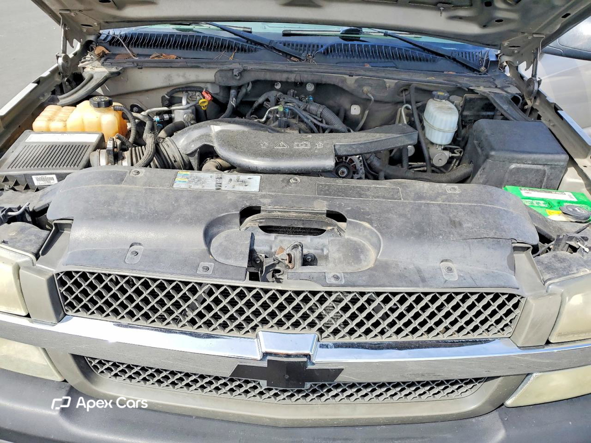 Chevrolet Avalanche 2004