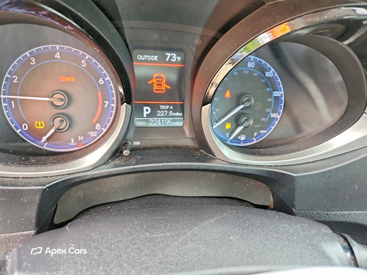 Toyota Corolla 2015