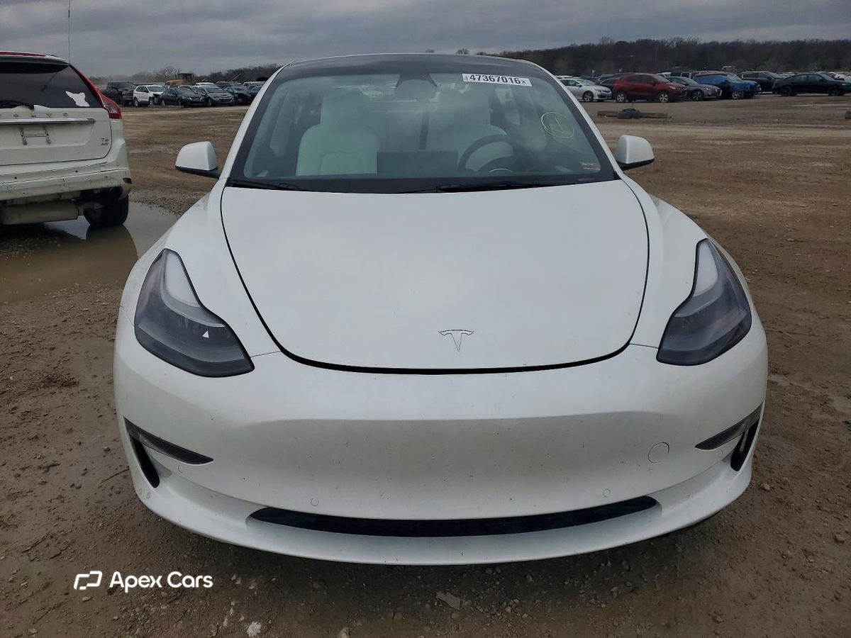 Tesla Model 3 2022