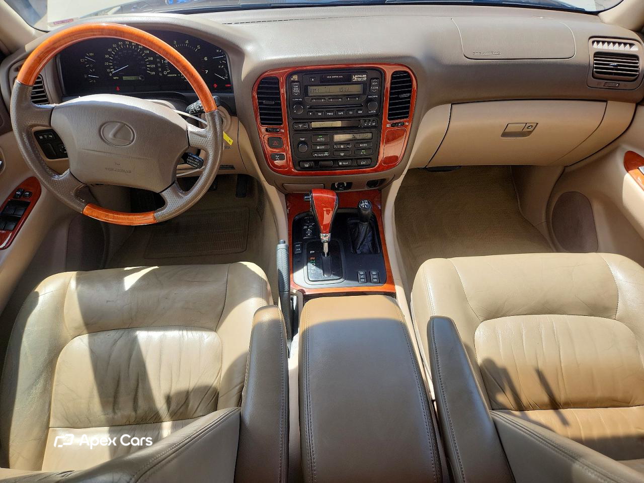Lexus LX 2000