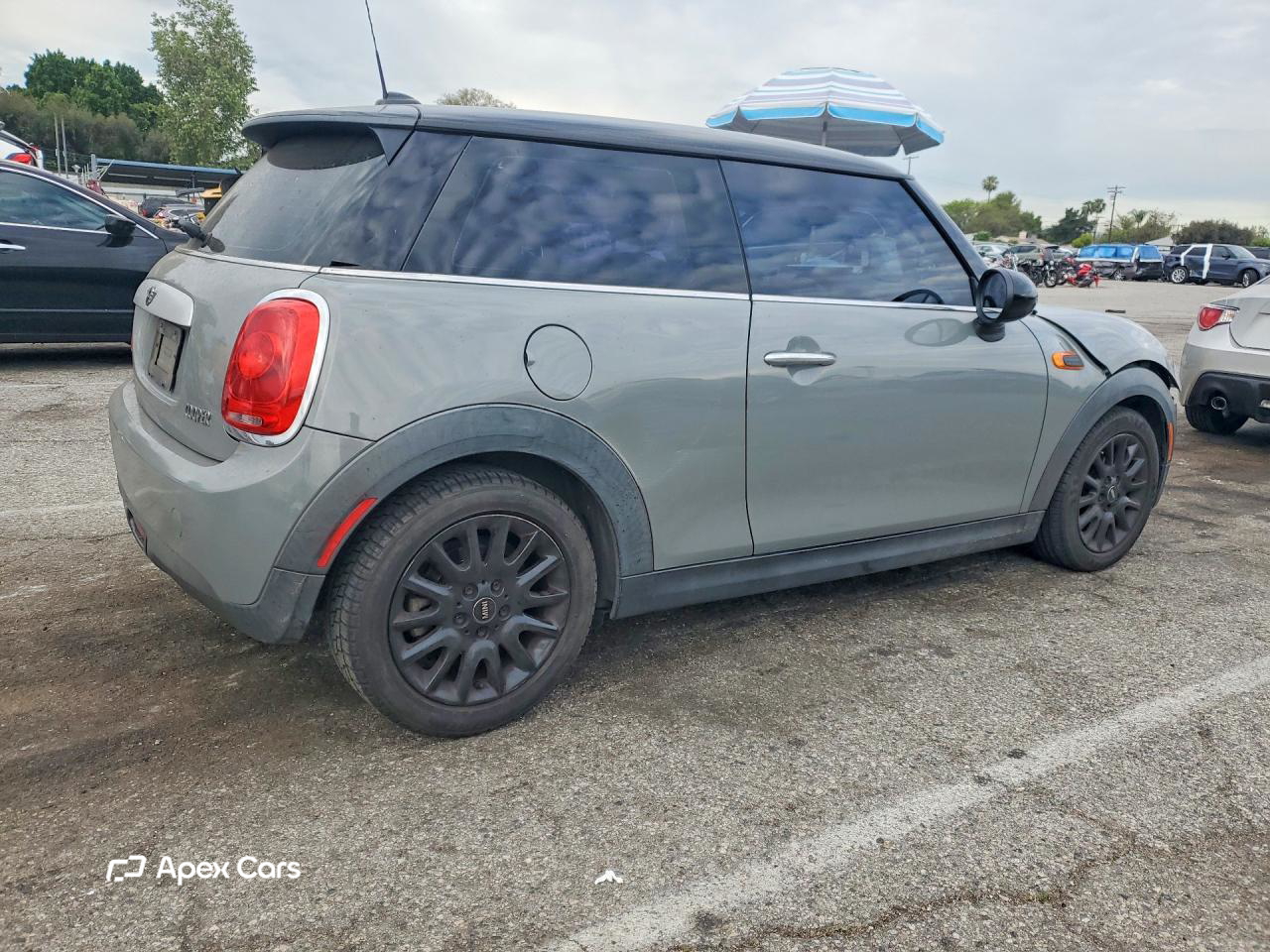 MINI Cooper 2015