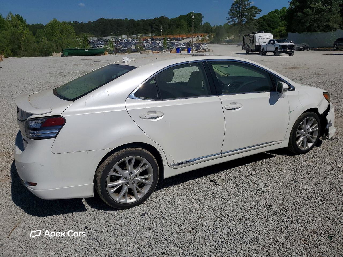 Lexus HS 2010