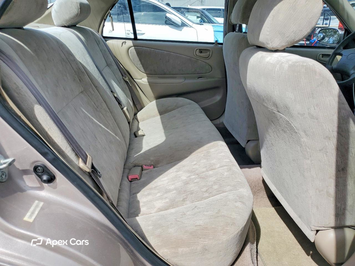 Toyota Corolla 2000