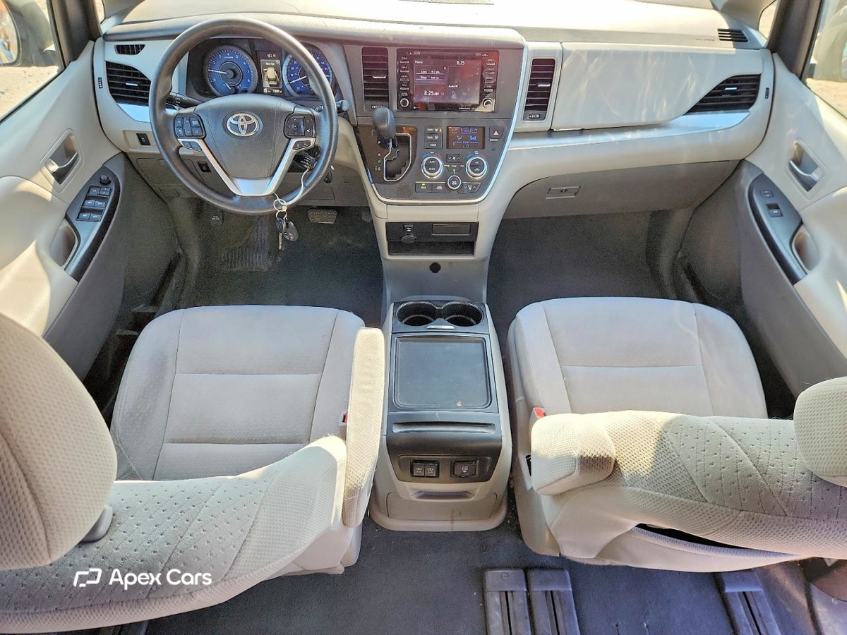 Toyota Sienna 2020