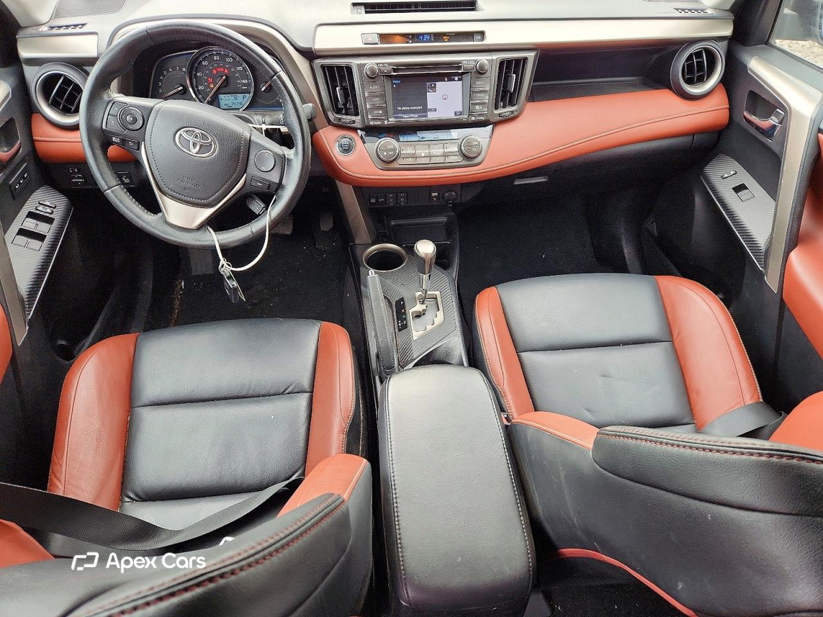 Toyota RAV 4 2015